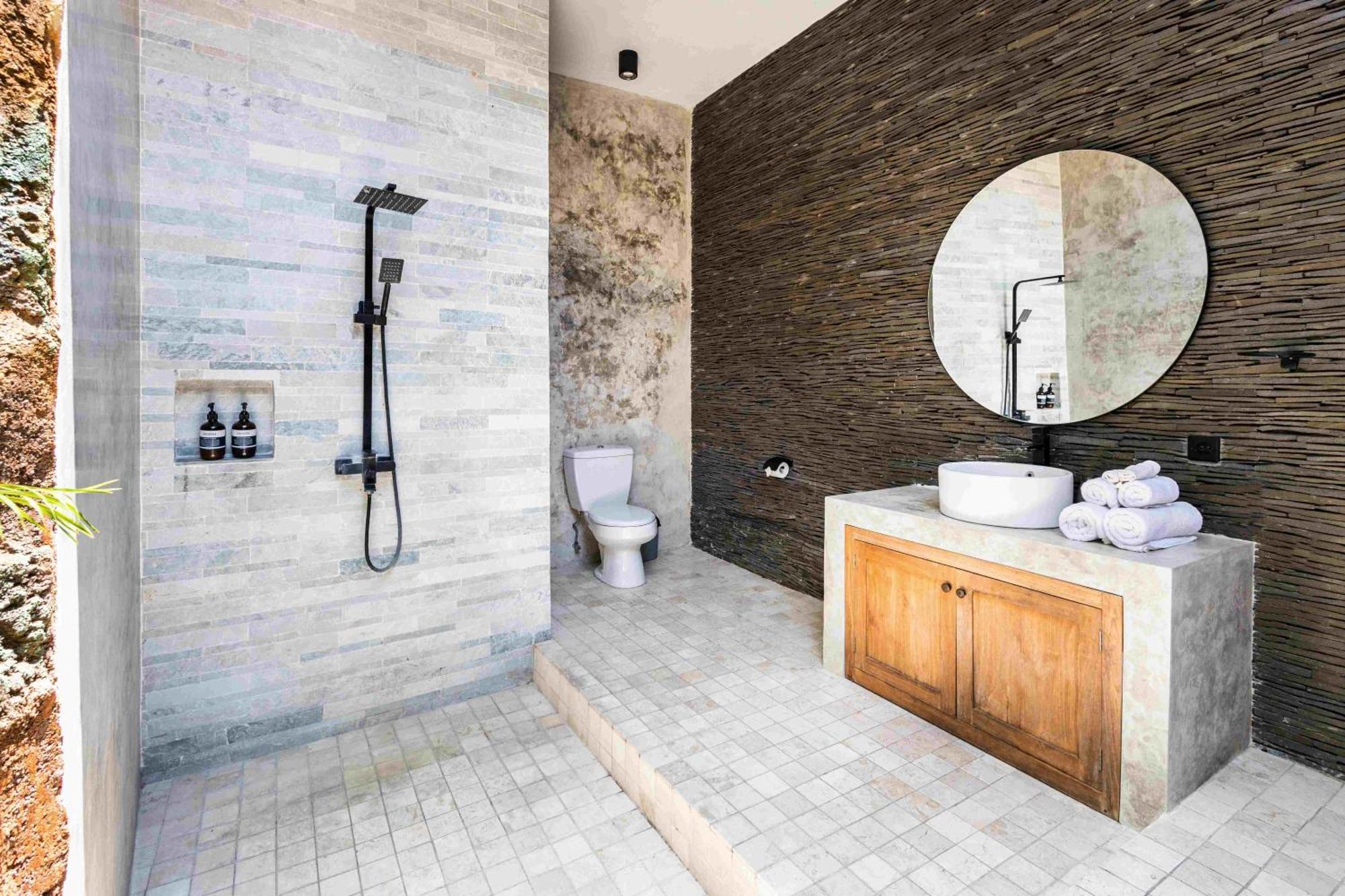 Villa Nesanur - Comfortable & Spacious Beachside Sanur المظهر الخارجي الصورة